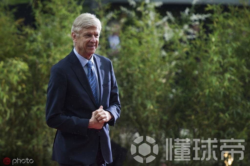 温格谈越位改革，英格兰足球微小越位背后的深度思考及影响